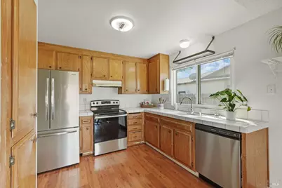 775 Oakbrook Drive, Fairfield, CA 94534 - Photo 9