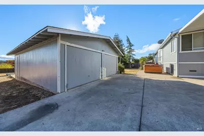 4430 Oak Avenue, Lakeport, CA 95453 - Photo 35