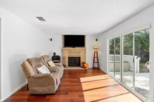 571 Gregory Dr, Vacaville, CA 95687 - Photo 25