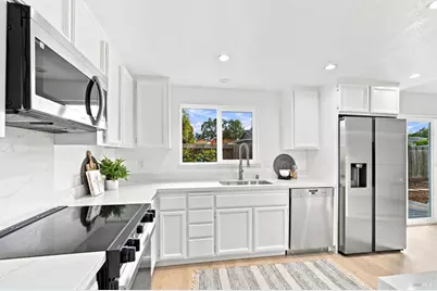 2436 Valley West Drive, Santa Rosa, CA 95401 - Photo 11