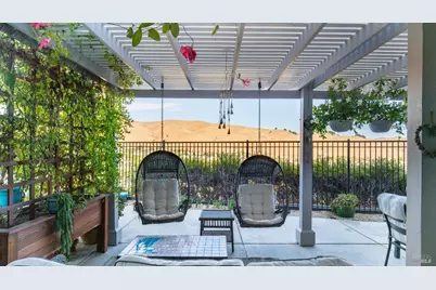 6658 Chalk Hill Lane, Vallejo, CA 94591 - Photo 43