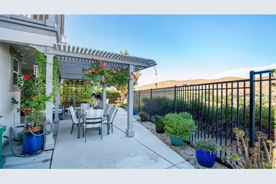 6658 Chalk Hill Lane, Vallejo, CA 94591 - Photo 3