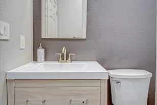 1896 Clarendon Dr, Fairfield, CA 94534 - Photo 19