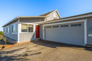 395 Monte Vista Ln, Petaluma, CA 94952 - Photo 1