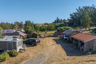 395 Monte Vista Ln, Petaluma, CA 94952 - Photo 53