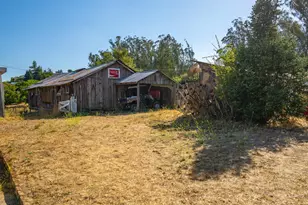 395 Monte Vista Ln, Petaluma, CA 94952 - Photo 9