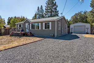 565 Milani Dr, Ukiah, CA 95482 - Photo 1