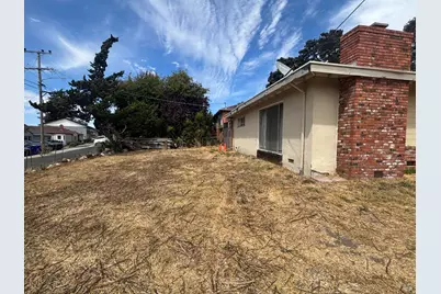1064 Manor Road, El Sobrante, CA 94803 - Photo 3