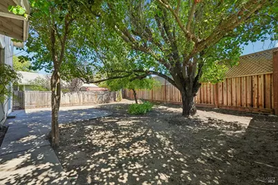 300 Stirrup Court, Santa Rosa, CA 95403 - Photo 35