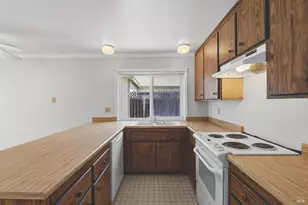 2325 Gads Hill St, Santa Rosa, CA 95401 - Photo 15
