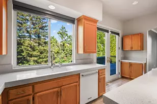1972 Fountainview Cir, Santa Rosa, CA 95403 - Photo 13