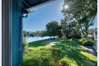 95 Caribe Isle, Novato, CA 94949 - Photo 31