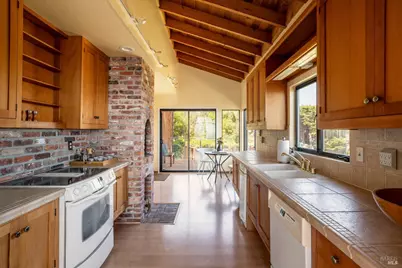 79 Seacape Drive, Muir Beach, CA 94965 - Photo 5