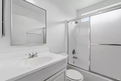 25 Galleon Way, Pittsburg, CA 94565 - Photo 19