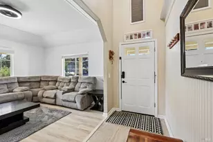 302 Desiree Pl, Windsor, CA 95492 - Photo 9