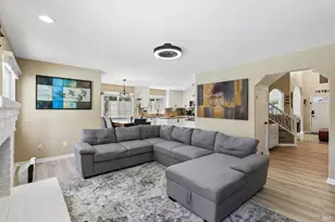 302 Desiree Pl, Windsor, CA 95492 - Photo 13