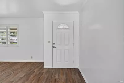 437 Valencia Lane, Vacaville, CA 95688 - Photo 7