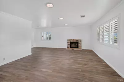 437 Valencia Lane, Vacaville, CA 95688 - Photo 9