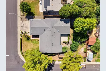 437 Valencia Lane, Vacaville, CA 95688 - Photo 43