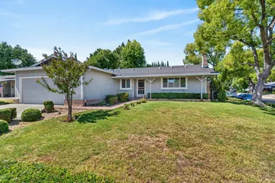 437 Valencia Lane, Vacaville, CA 95688 - Photo 3