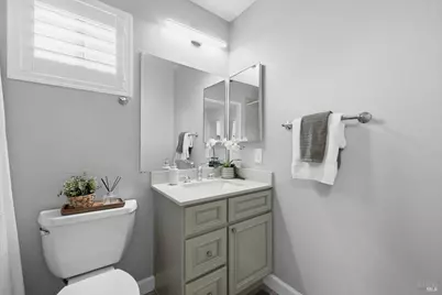 865 Turquoise Street, Vacaville, CA 95687 - Photo 31