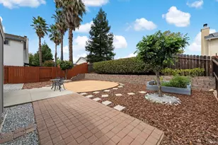 865 Turquoise St, Vacaville, CA 95687 - Photo 33