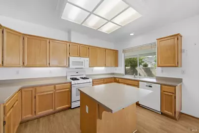 313 Pippin Court, Vacaville, CA 95687 - Photo 15