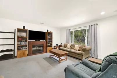 707 Linwood Street, Vacaville, CA 95688 - Photo 5