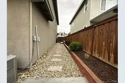 2408 Azure Place, Fairfield, CA 94533 - Photo 57