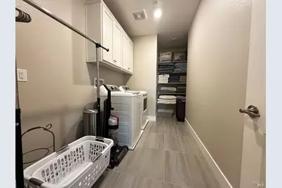 2408 Azure Place, Fairfield, CA 94533 - Photo 35