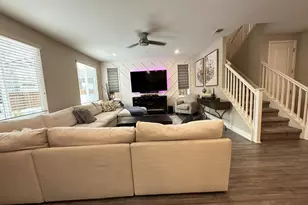 2408 Azure Pl, Fairfield, CA 94533 - Photo 17