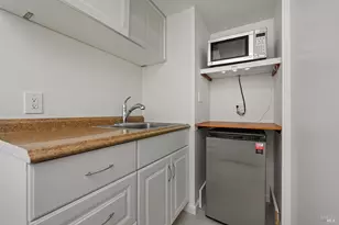646 Ridgewood Ave, Mill Valley, CA 94941 - Photo 37