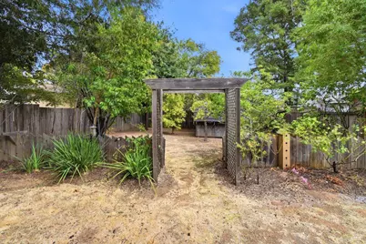 1120 Clayton Court, Novato, CA 94945 - Photo 31