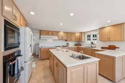 40 Central Avenue, Sausalito, CA 94965 - Photo 31