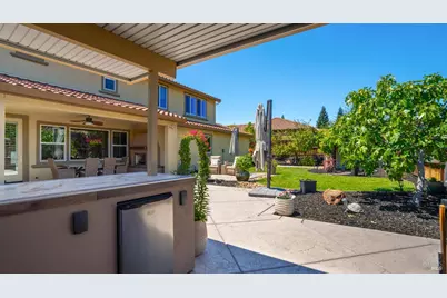 786 Elderberry Loop, Vacaville, CA 95688 - Photo 53