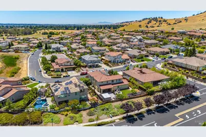 786 Elderberry Loop, Vacaville, CA 95688 - Photo 69