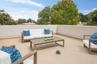 54 Grande Paseo, San Rafael, CA 94903 - Photo 33
