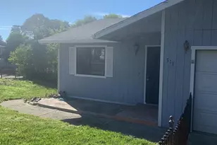 311 Hillcrest Dr, Lakeport, CA 95453 - Photo 3