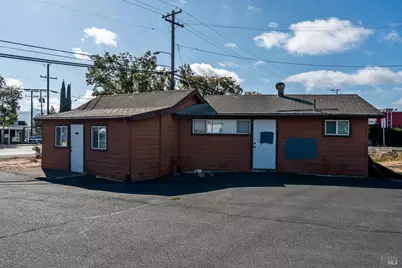 1128 S State Street, Ukiah, CA 95482 - Photo 1
