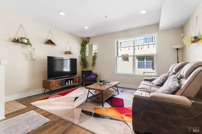310 City Center Drive, Rohnert Park, CA 94928 - Photo 5