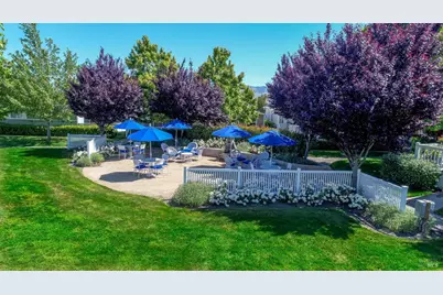 14 Oakwood Drive, Petaluma, CA 94954 - Photo 5