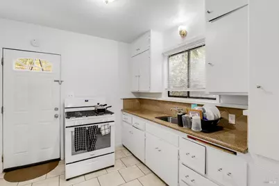 228 Farragut Avenue, Vallejo, CA 94590 - Photo 29