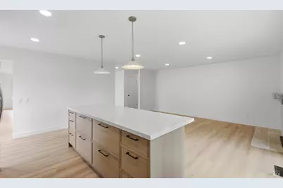 900 Hudis Street, Rohnert Park, CA 94928 - Photo 27