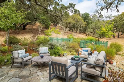 128 Stonetree Lane, Novato, CA 94945 - Photo 37