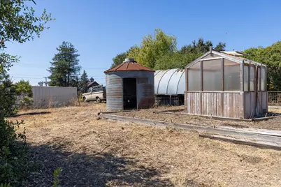 1155 Bayview Avenue, Napa, CA 94559 - Photo 39