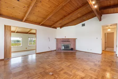 1155 Bayview Avenue, Napa, CA 94559 - Photo 9