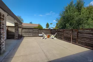4455 Summerfield Dr, Napa, CA 94558 - Photo 7
