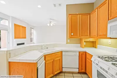 8415 Benavente Court, Vallejo, CA 94591 - Photo 5