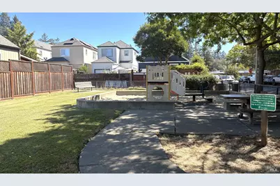 1416 Tammy Way, Santa Rosa, CA 95401 - Photo 17