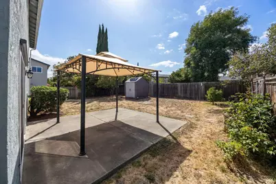 1106 Humphrey Drive, Suisun City, CA 94585 - Photo 43